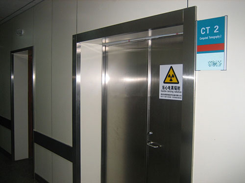 不銹鋼防護(hù)門2